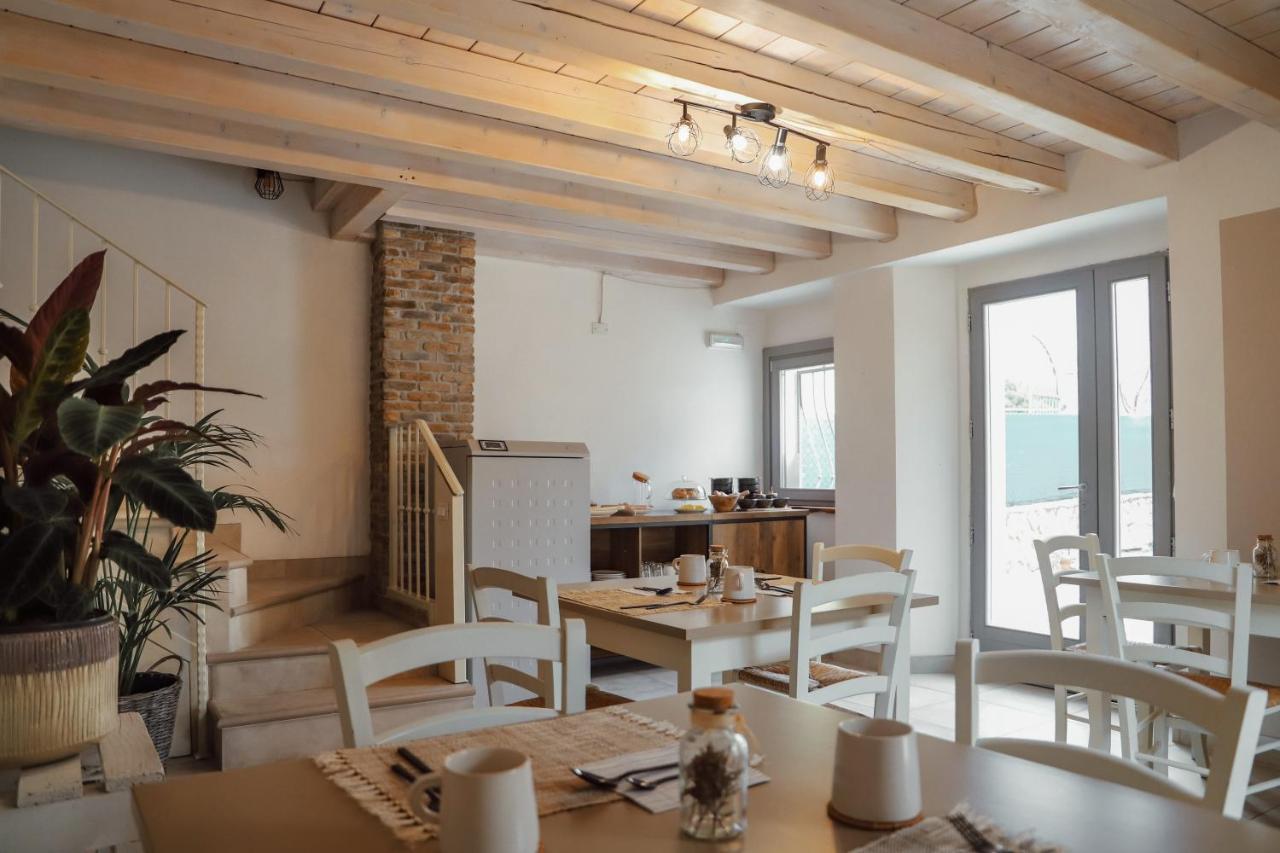 Ca Nova B&B Rivoli Veronese Bagian luar foto