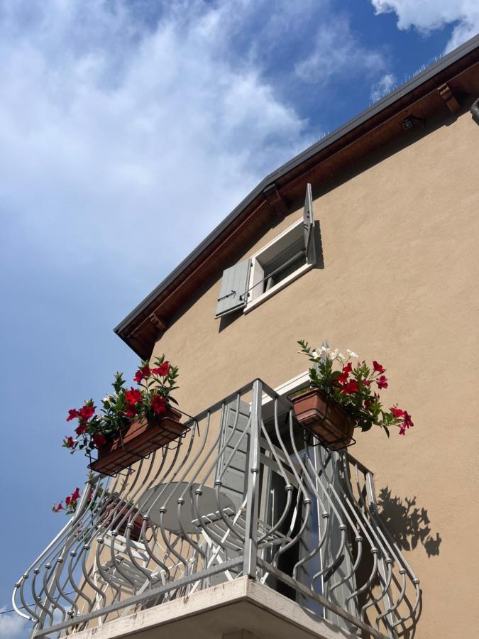 Ca Nova B&B Rivoli Veronese Bagian luar foto